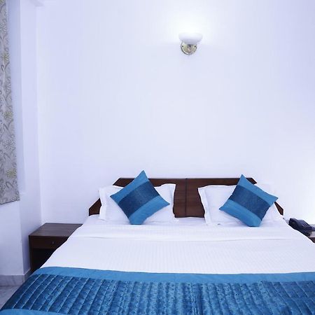 Batra Holiday Home - Couple Friendly Stays Дели Экстерьер фото
