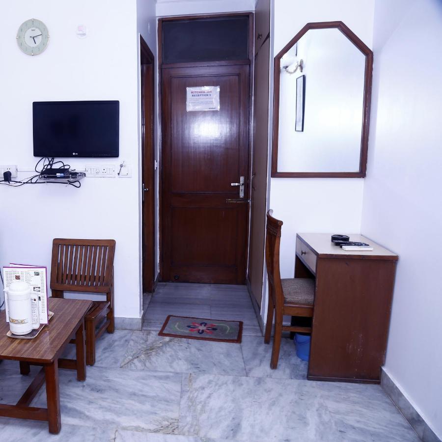 Batra Holiday Home - Couple Friendly Stays Дели Экстерьер фото