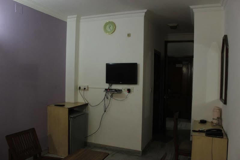 Batra Holiday Home - Couple Friendly Stays Дели Экстерьер фото