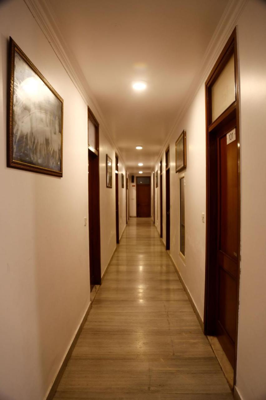 Batra Holiday Home - Couple Friendly Stays Дели Экстерьер фото
